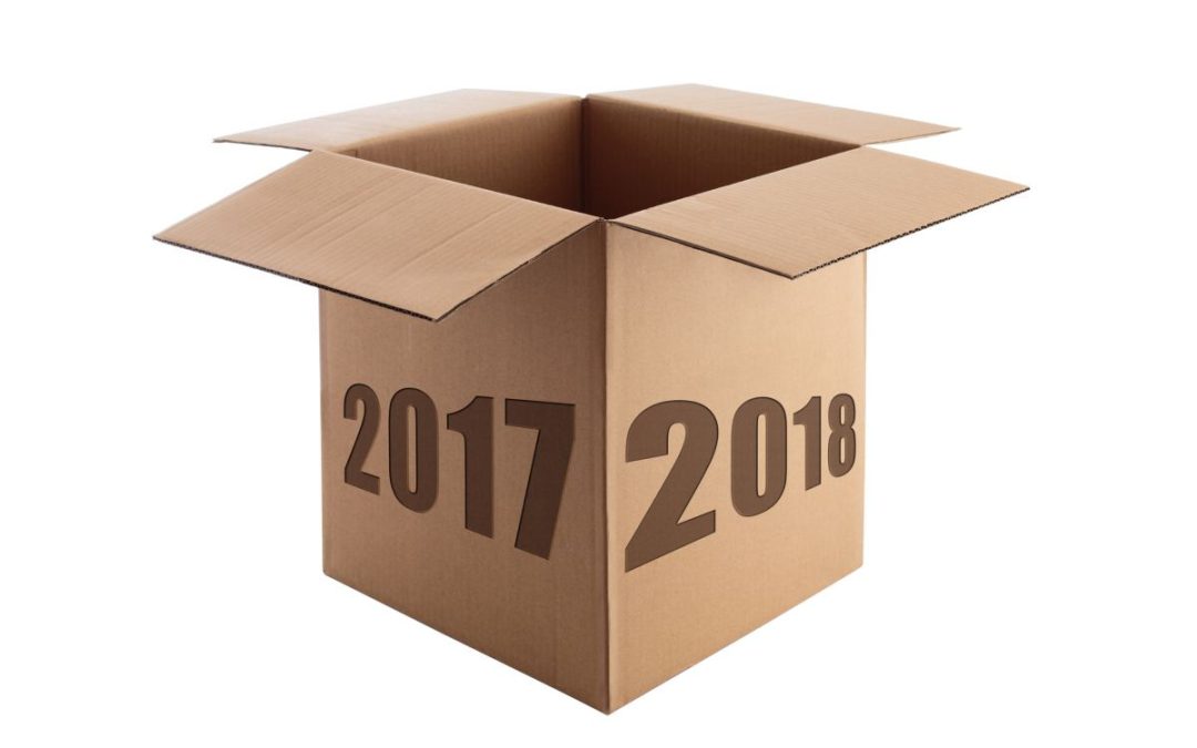 An open cardboard packing box with the years 2017 and 2018 branded on it